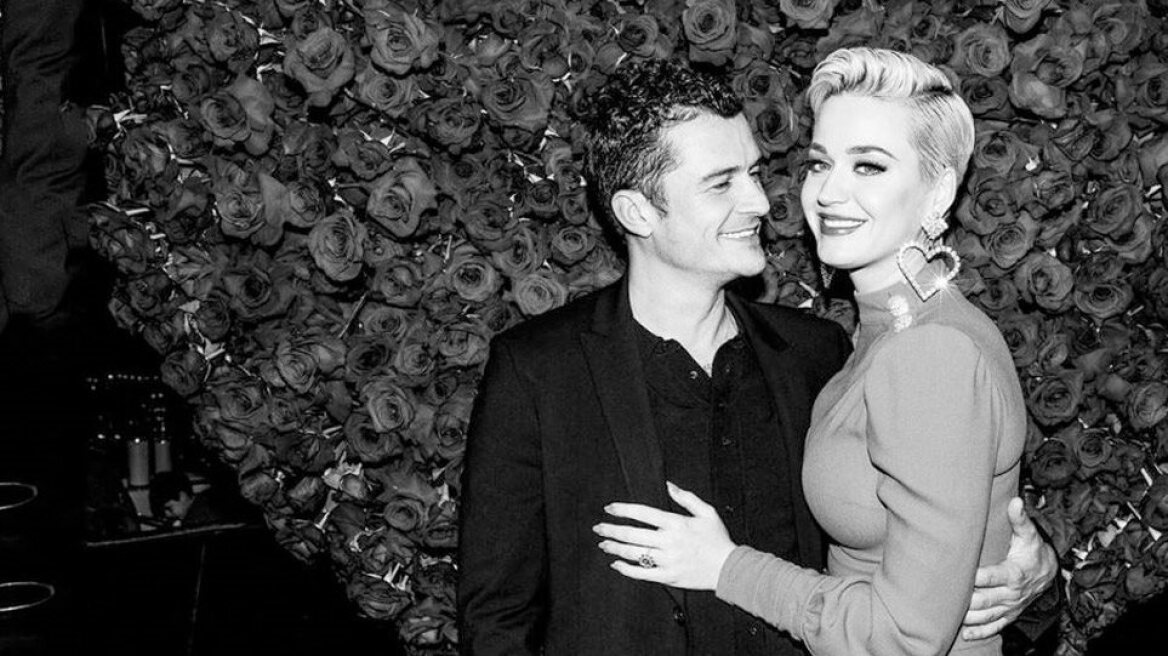 Ορλάντο Μπλουμ - Κέιτι Πέρι: Από την καραντίνα στο βενζινάδικο και ένα φιλί στο στόμα  