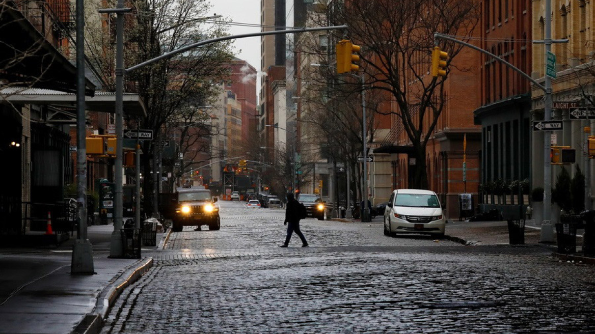 ΗΠΑ: Η Νέα Υόρκη καταργεί από σήμερα την υποχρεωτική χρήση μάσκας