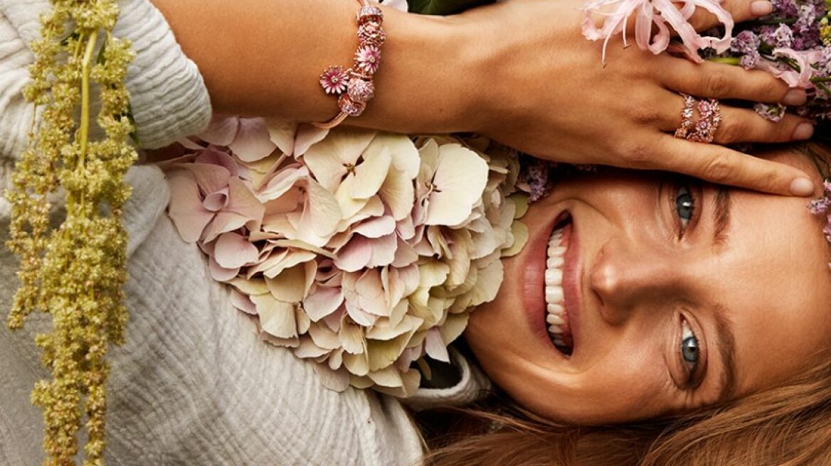 Spring touch: αισιόδοξα συναισθήματα μέσα από μια συλλογή κοσμημάτων 