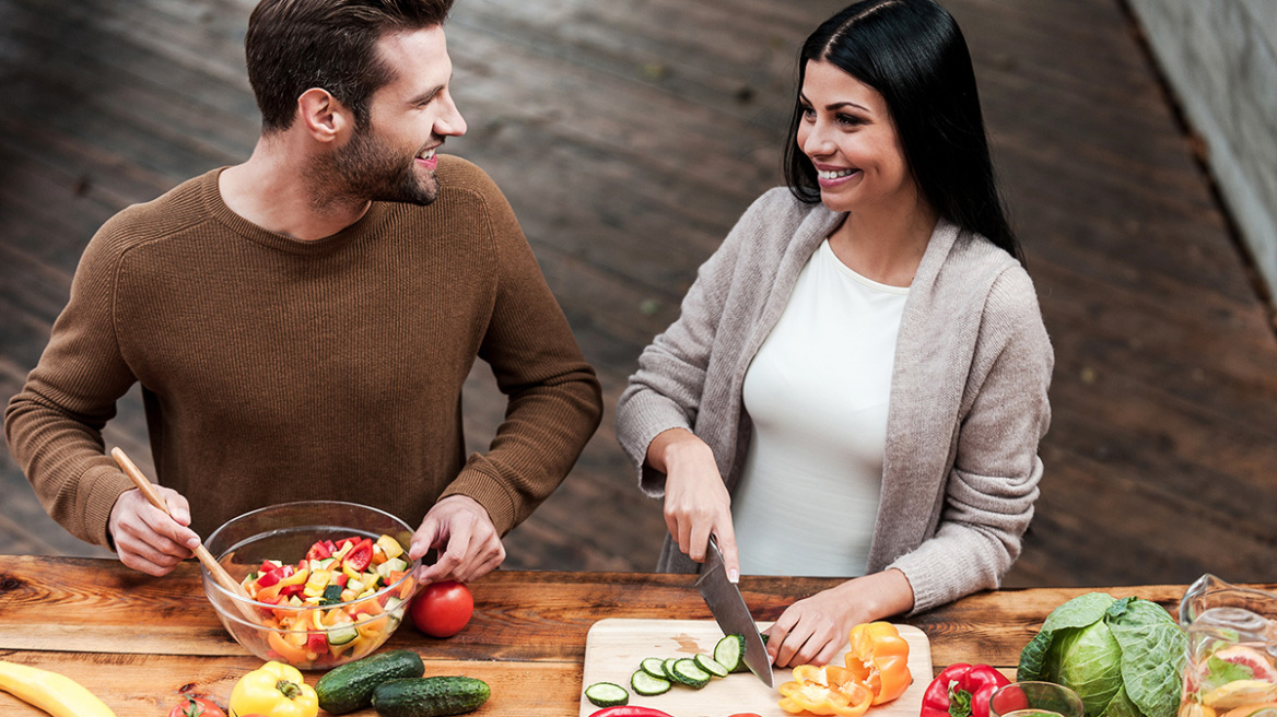 Κορωνοϊός: Όλα όσα μπορούμε να τρώμε για γερή άμυνα