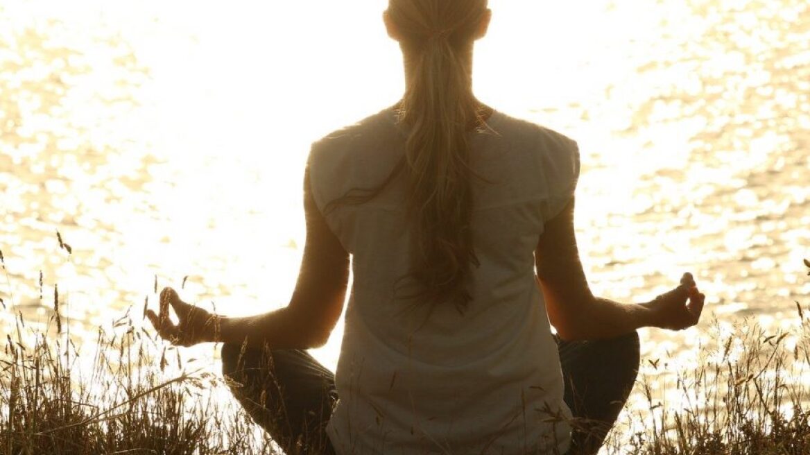 Σκέφτεστε να ξεκινήσετε διαλογισμό; Η επιστήμη στηρίζει την απόφασή σας!