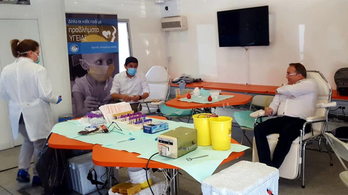 Αιμοδοσία από Αυγενάκη, Μαυρώτα και πλήθος πρωταθλητών