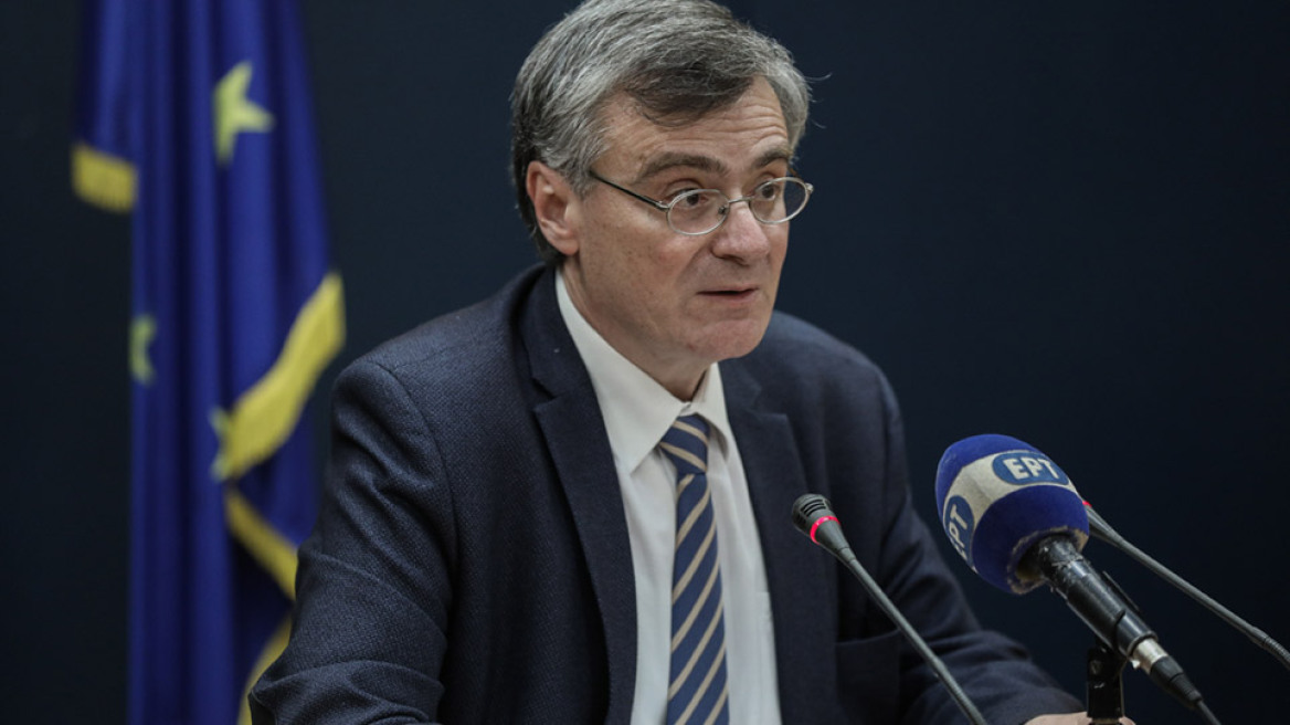 Κορωνοϊός - Τσιόδρας: 102 νεκροί - 22 νέα κρούσματα - 2.192 συνολικά - 72 διασωληνωμένοι