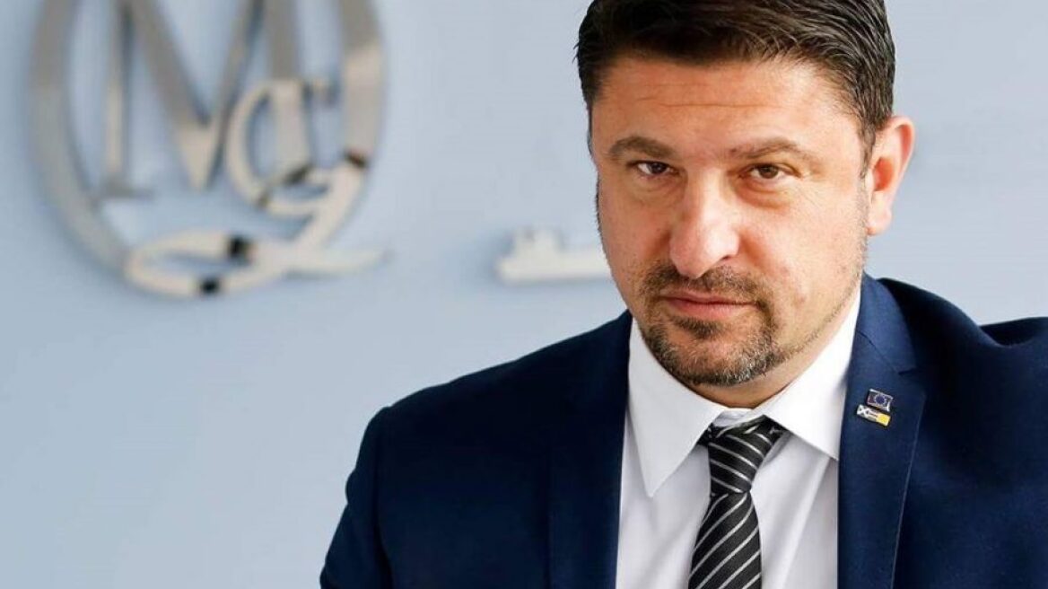 Είναι σέξι αυτοί οι άνδρες ή είμαστε καιρό στην καραντίνα;