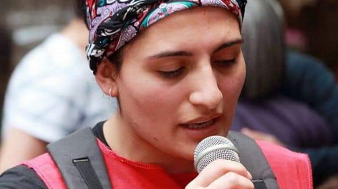 Πέθανε η τραγουδίστρια Helin Bolek μετά από 288 ημέρες απεργίας πείνας