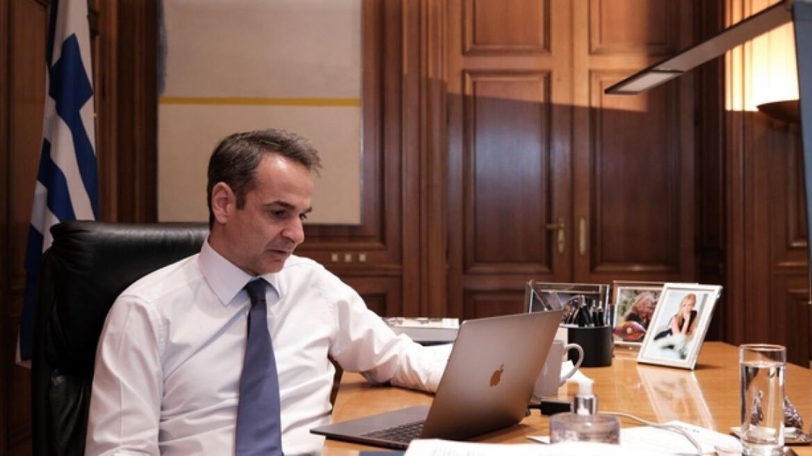 Μητσοτάκης: Tηλεδιάσκεψη με την ηγεσία του υπουργείου Περιβάλλοντος και Ενέργειας