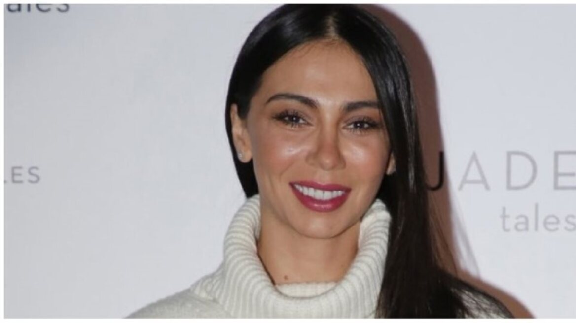 Ολυμπία Χοψονίδου: Θηλάζει την κόρη της και ποζάρουν στο instagram