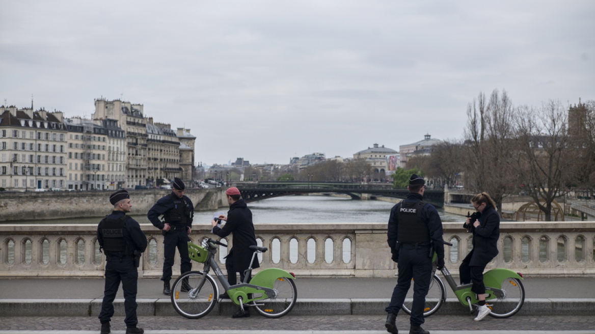 Κορωνοϊός: «Τα lockdowns δεν είναι πια το σωστό φάρμακο» λέει ο Ιωαννίδης