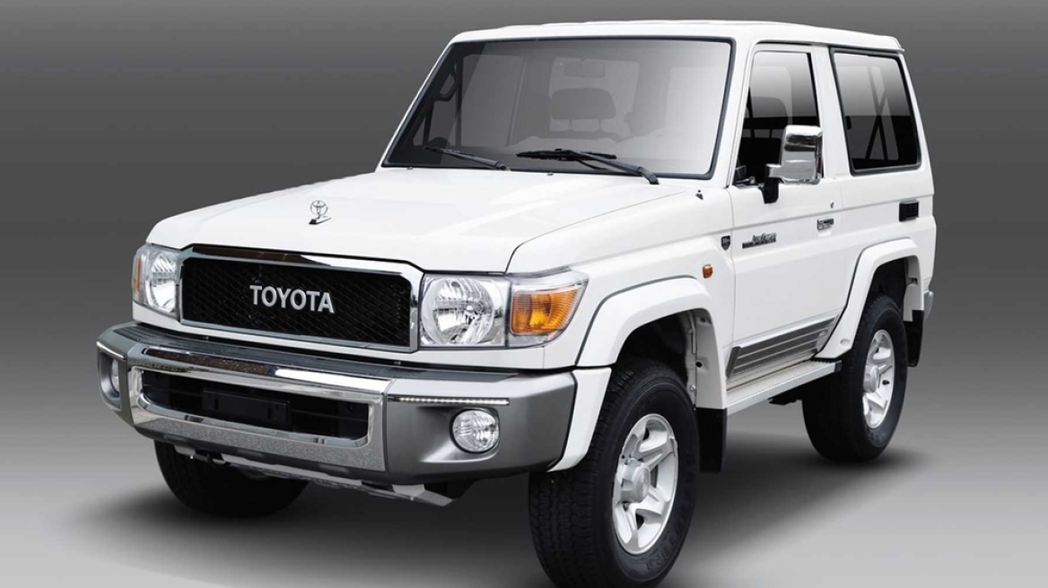 Τα Toyota Land Cruiser 70 και FJ Cruser πωλούνται ακόμα στα Εμιράτα