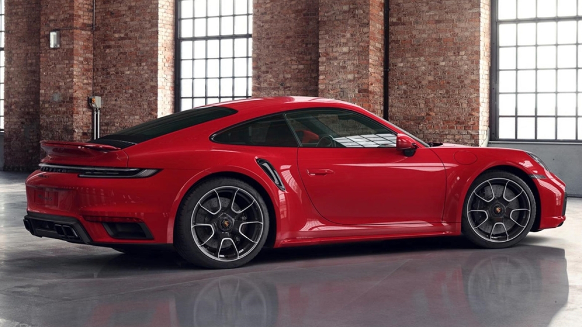H Porsche 911 Turbo S λαμβάνει Exclusive περιποίηση 