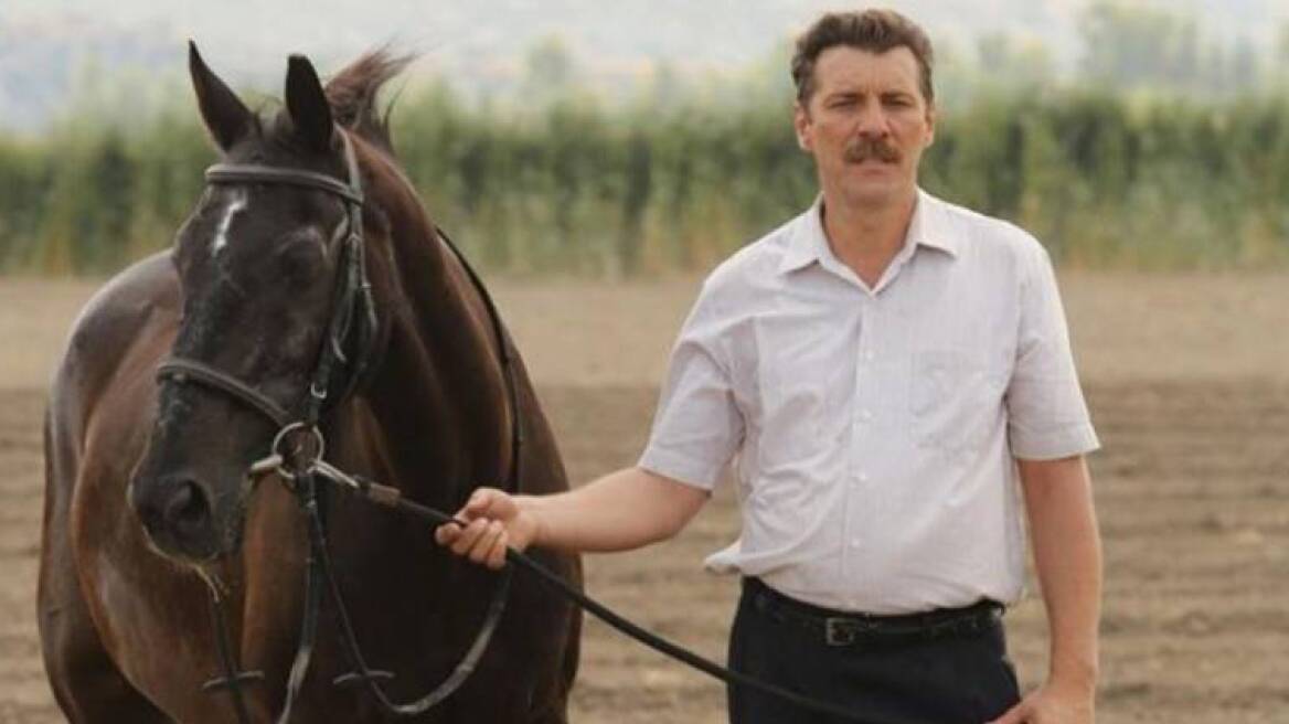 Άγριες Μέλισσες: O μοναχός που απειλεί να ξεσκεπάσει τον Θωμά Κυπραίο για τα εγκλήματά του