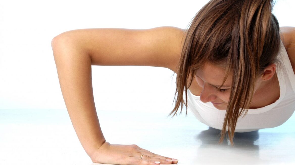 Ασκήσεις για δυνατά χέρια - Δείτε το βίντεο