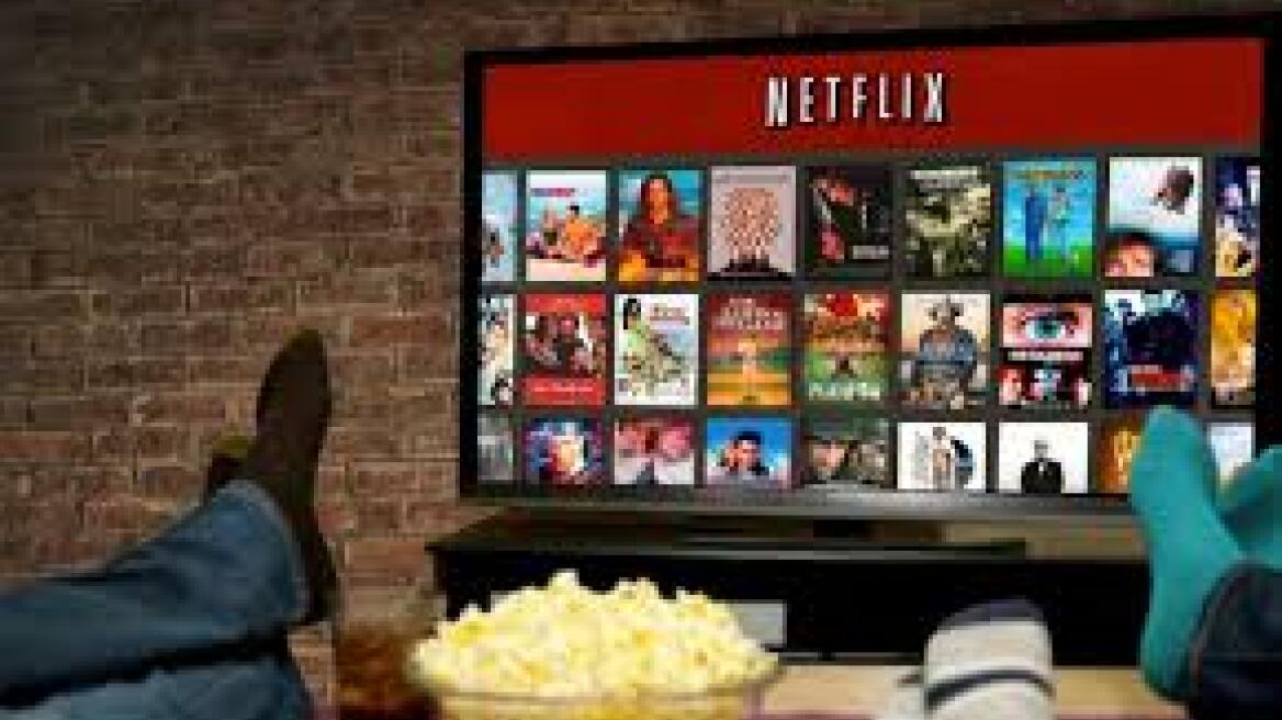 Home Cinema: Ο Δημήτρης Δανίκας προτείνει τις τρεις top μίνι σειρές από το Netflix