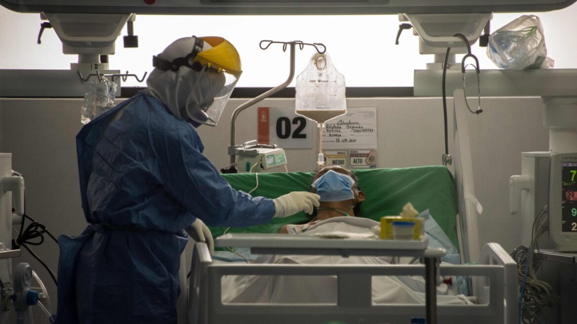 Κορωνοϊός: Πάνω από 220.000 νεκροί σε όλο τον κόσμο - Ξεπέρασαν τους 135.000 οι θάνατοι στην Ευρώπη 