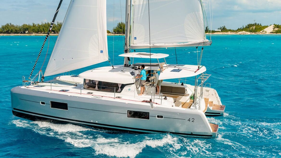 Στο 90% οι ακυρώσεις για διακοπές με σκάφος στην Ελλάδα