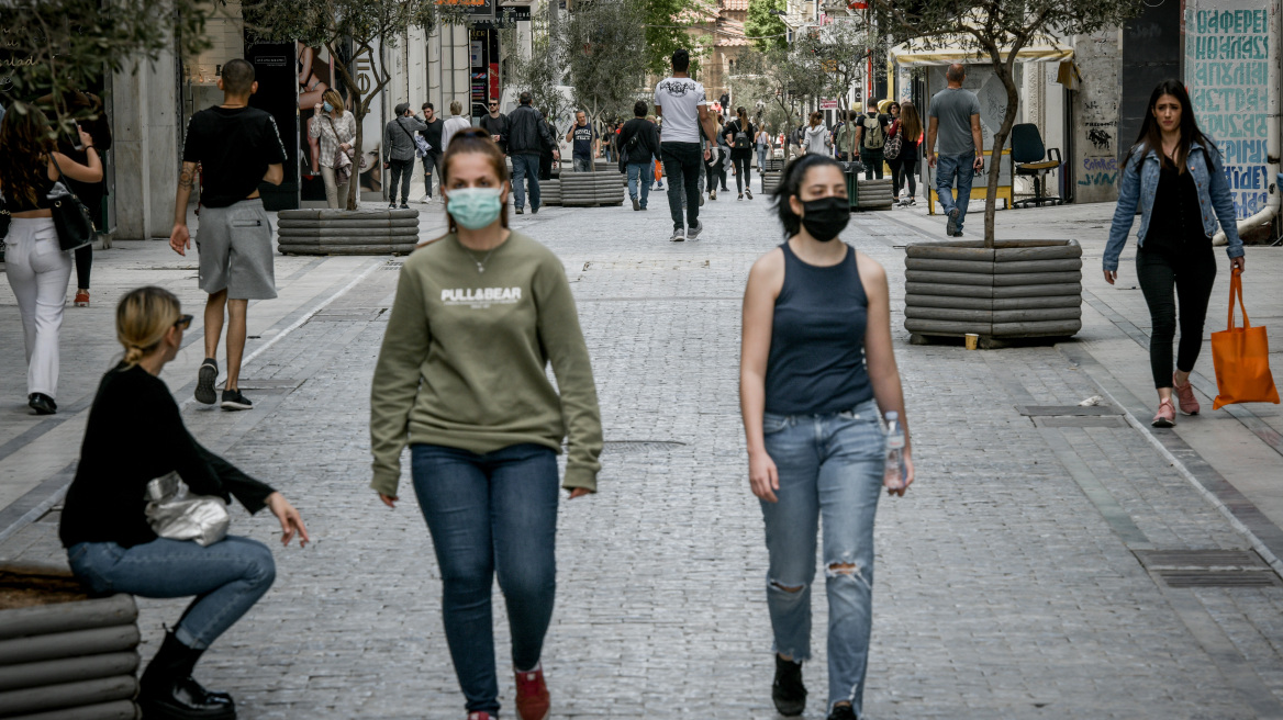 Κορωνοϊός: Η αισιοδοξία των ειδικών αλλά και η αβεβαιότητα για την πορεία του ιού το καλοκαίρι 