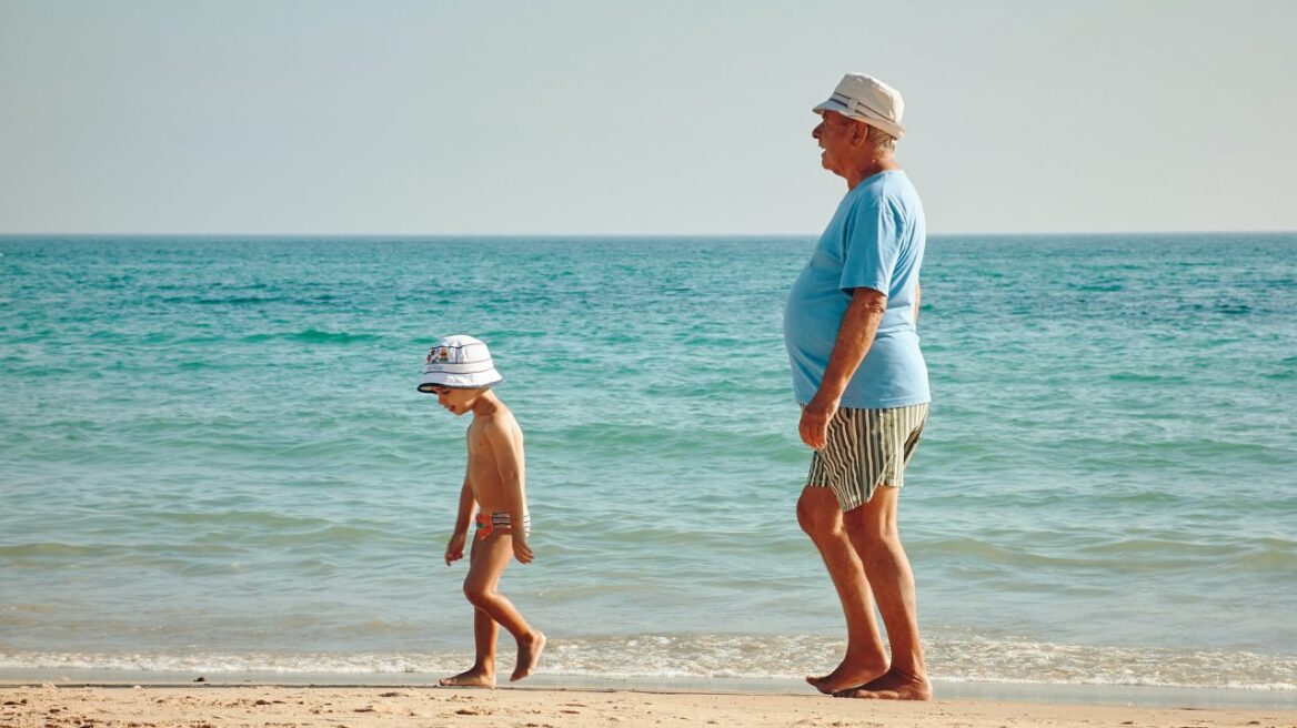 Kαρδιοπαθείς: Όλα όσα πρέπει να προσέχουν με τις υψηλές θερμοκρασίες