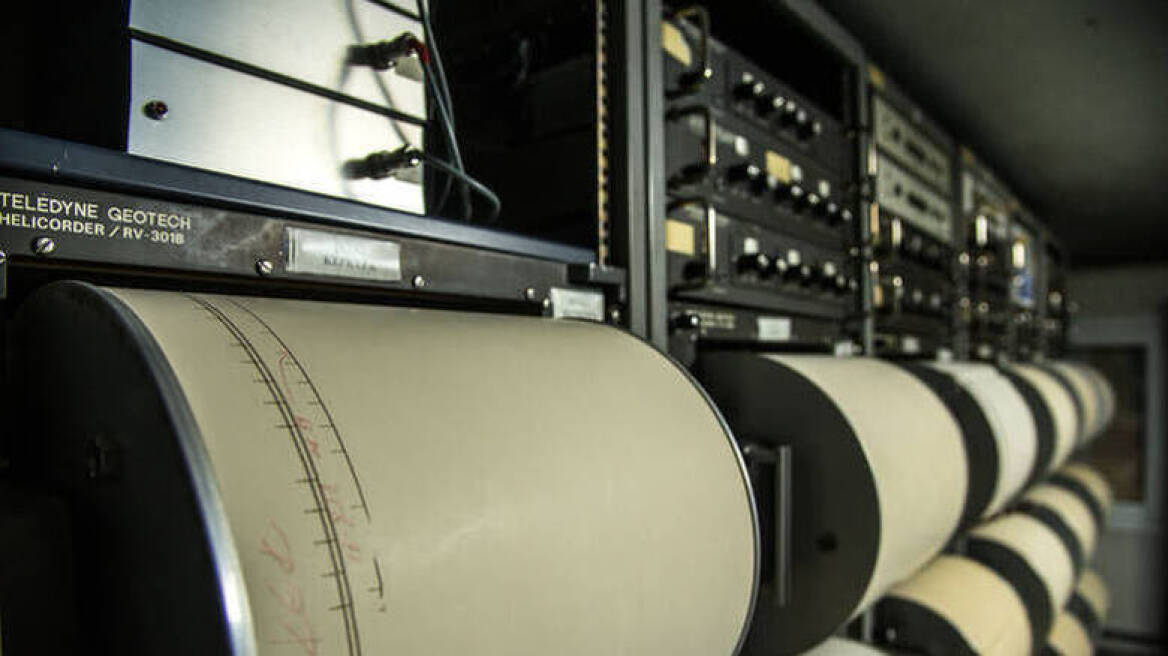 Σεισμός: «Κουνήθηκαν» σε Πάτρα και Κάσο