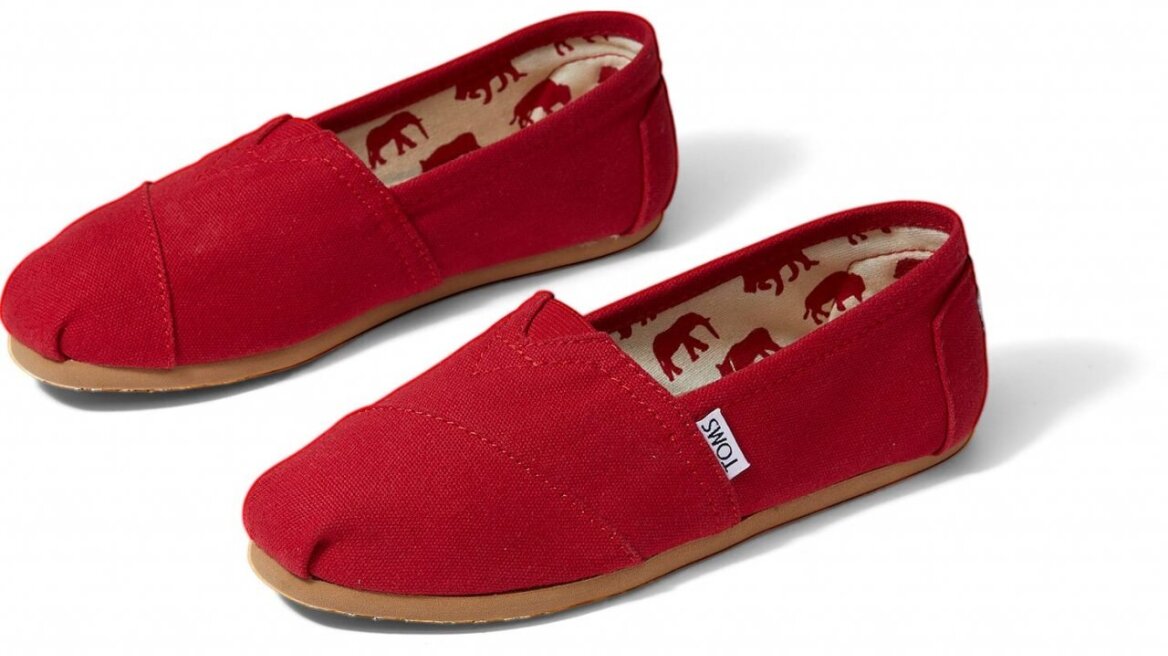 Toms: Πώς χρεοκόπησε η εταιρεία των 625 εκατ. δολαρίων