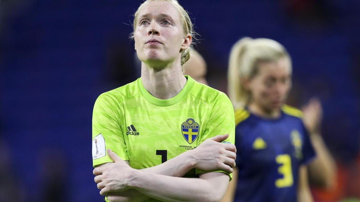 Μουντιάλ γυναικών: Έχασε λεφτά στο στοίχημα, απείλησε αθλήτρια και συνελήφθη 