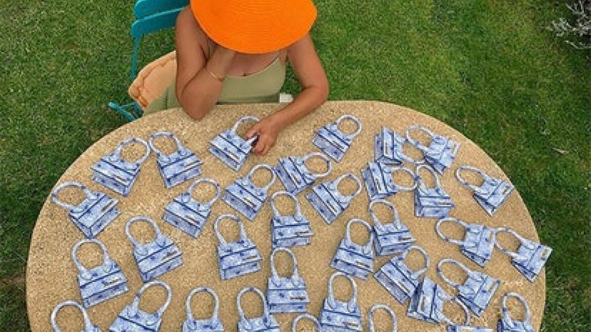 Το πρόσωπο της νέας καμπάνιας του Jacquemus; Η γιαγιά του!