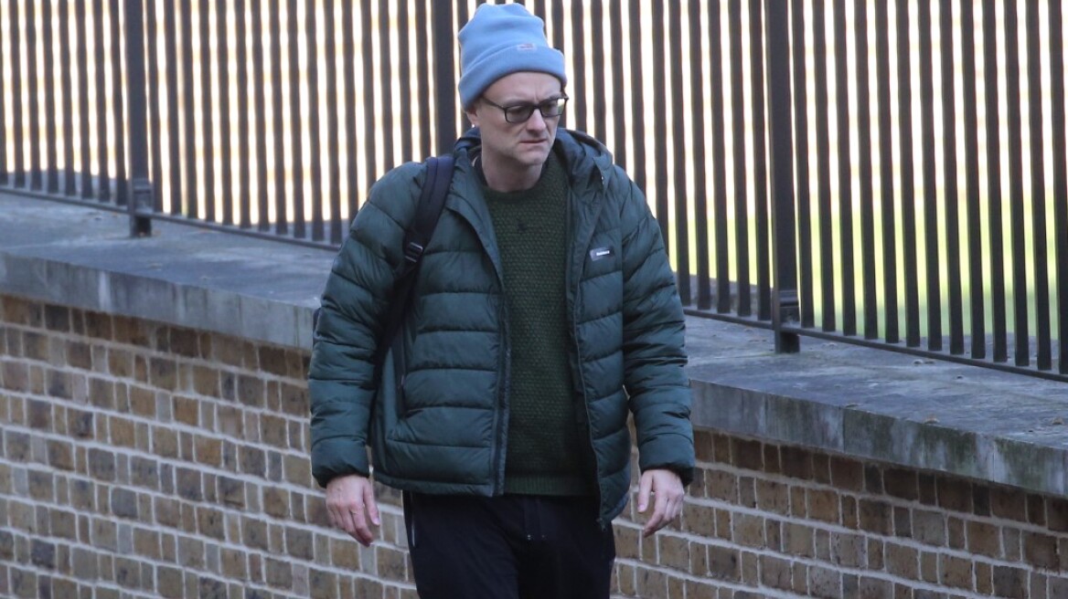 Κορωνοϊός - Βρετανία: Δεν έσπασε την καραντίνα το «δεξί χέρι» του Τζόνσον, λέει η Ντάουνινγκ Στριτ