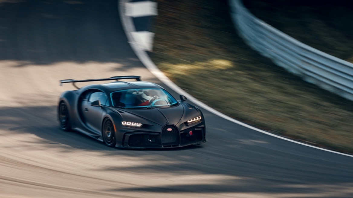 Η Bugatti Chiron Pur Sport δοκιμάζεται στην πίστα