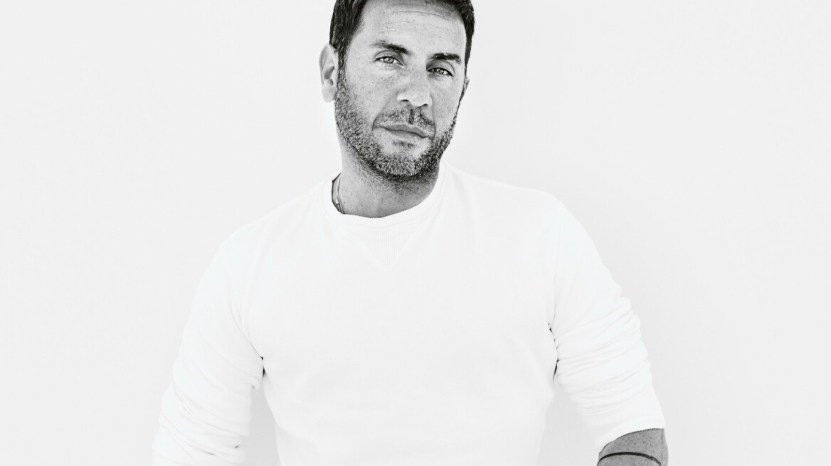 Γιώργος Μαζωνάκης: Ξεκινά την πρωτοβουλία «Μπουζούκι. Οι Ευαίσθητες Χορδές»