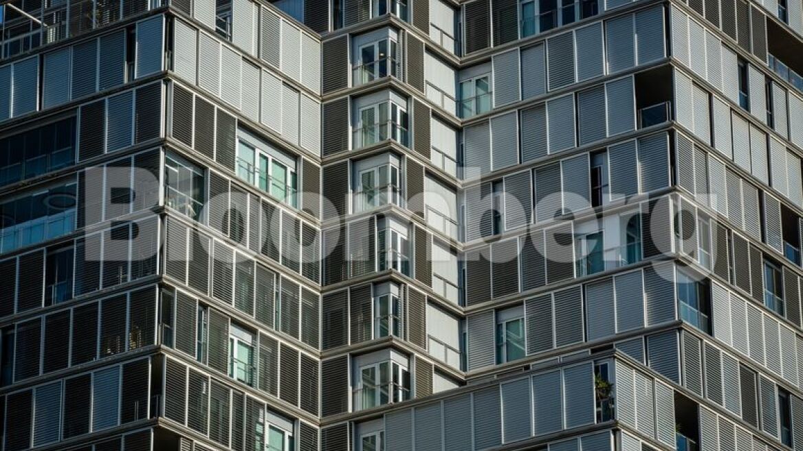 Συναγερμός για νέο κραχ στην αγορά ακινήτων της Ισπανίας