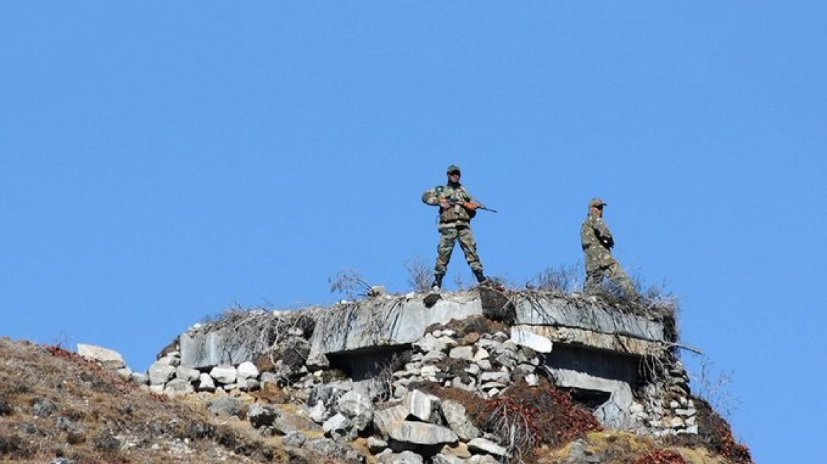 Νέος απολογισμός για το θερμό επεισόδιο Κίνας - Ινδίας: Είκοσι Ινδοί στρατιώτες σκοτώθηκαν στις συγκρούσεις