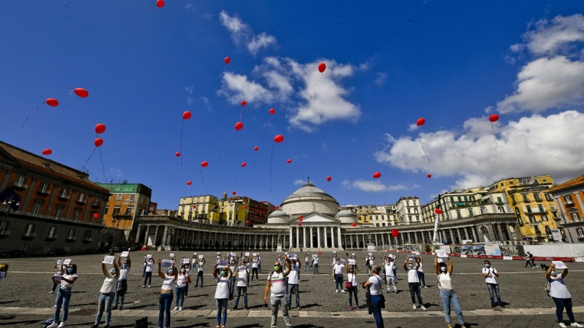 Ιταλία: Άνοιξαν οι θερινές ντίσκο και τα κλαμπ 