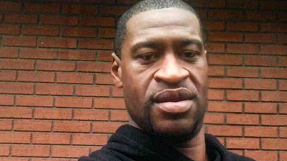 Τζορτζ Φλόιντ: Εξαιρετικά αυστηρές ποινές στους εμπλεκόμενους αστυνομικούς ζητούν οι εισαγγελείς 