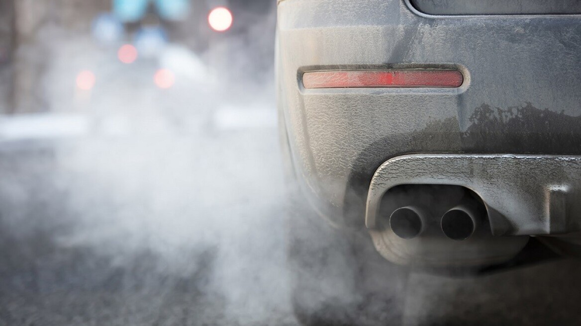 Ελλάδα: Ετοιμάζεται απαγόρευση κυκλοφορίας για τα παλιά αυτοκίνητα...