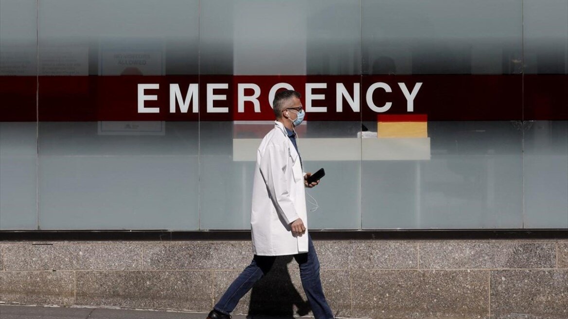 Goldman Sachs: Φορέστε μάσκα για να «σωθεί» το 5% του ΑΕΠ!