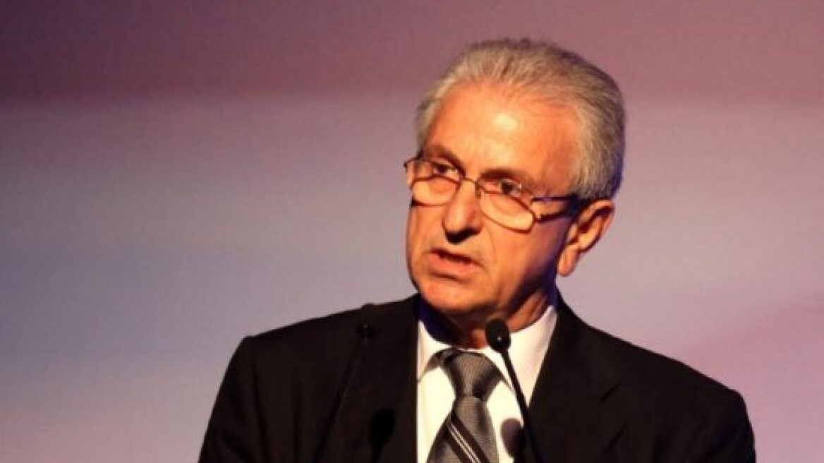 Ανοικτή κόντρα Βενιάμη –Χαλά για τις ΣΣΕ των ναυτικών