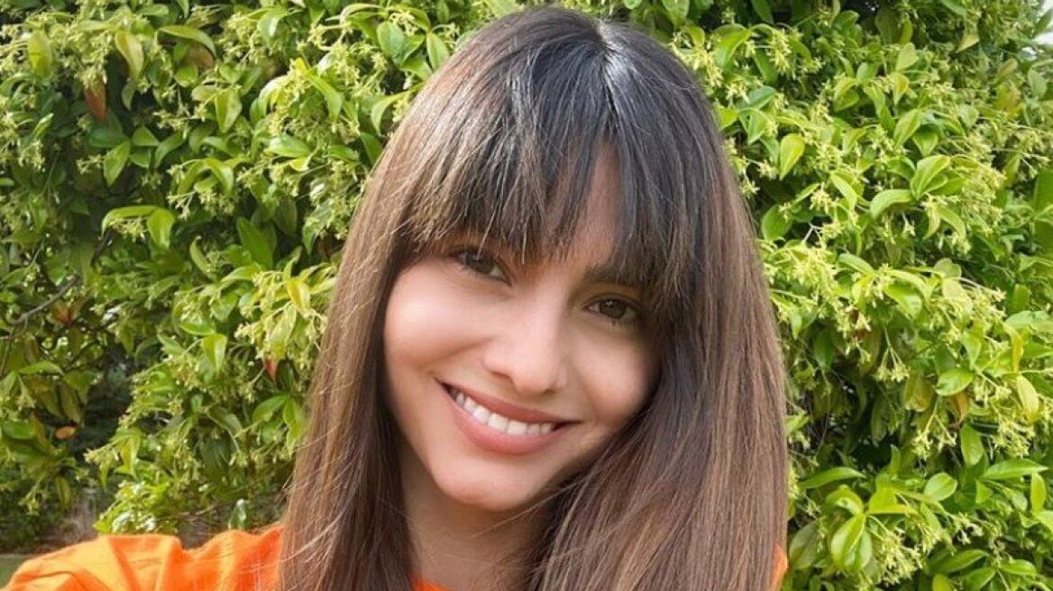 Η Ηλιάνα Παπαγεωργίου γυμνάζεται ακούγοντας Snik (vid)