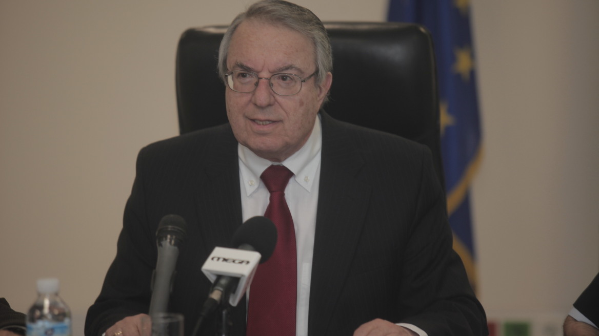 Μπαμπινιώτης: Δεν θα πήγαινα ποτέ στην Αγιά Σοφιά ως τζαμί