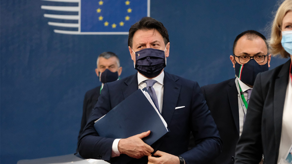 Κορωνοϊός - Ιταλία: Αποκλείει το γενικό lockdown ο Κόντε