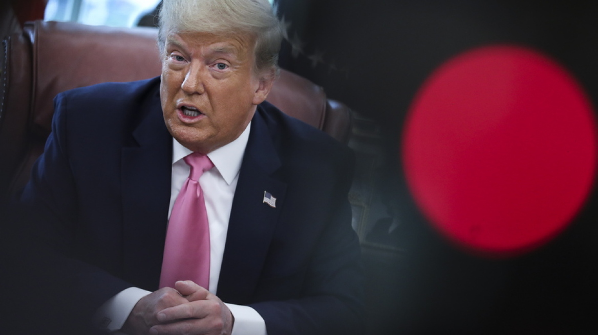 Ο Τραμπ ξεκινά και πάλι καθημερινές ενημερώσεις για τον κορωνοϊό:  «Είχαμε τηλεθέαση ρεκόρ»