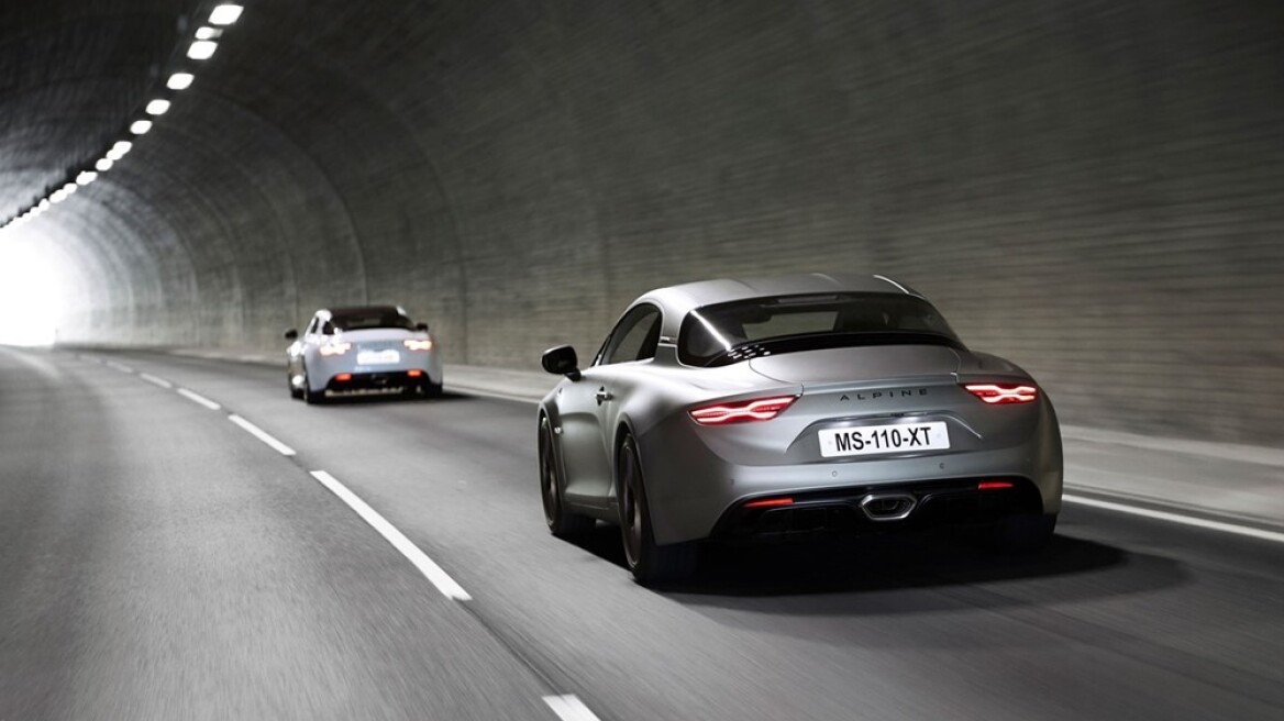 10 πολυτελή αυτοκίνητα που δε χάνουν την αξία τους