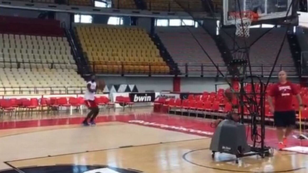 Ολυμπιακός: Πρώτη προπόνηση για Ζαν Σαρλ στο ΣΕΦ