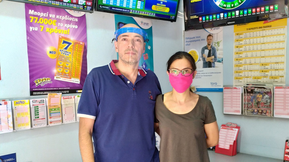 Τυχερό εις διπλούν το πρακτορείο ΟΠΑΠ που έδωσε 7,7 εκατ. ευρώ στο ΤΖΟΚΕΡ – Τι δηλώνει ο ιδιοκτήτης του καταστήματος στο Ηράκλειο Αττικής