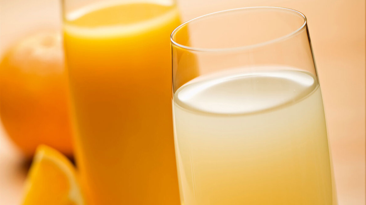 Συμπυκνωμένος χυμός πορτοκαλιού και λεμονάδα χωρίς βράσιμο