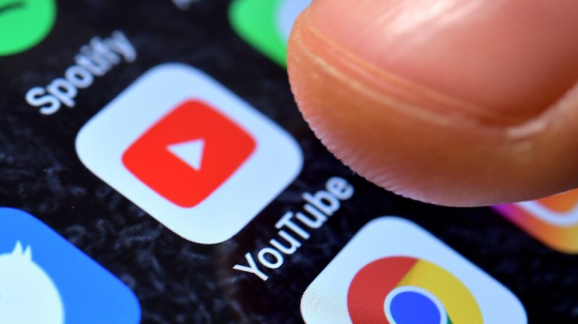 Η Google διαγράφει 2.500 κανάλια στο YouTube για παραπληροφόρηση