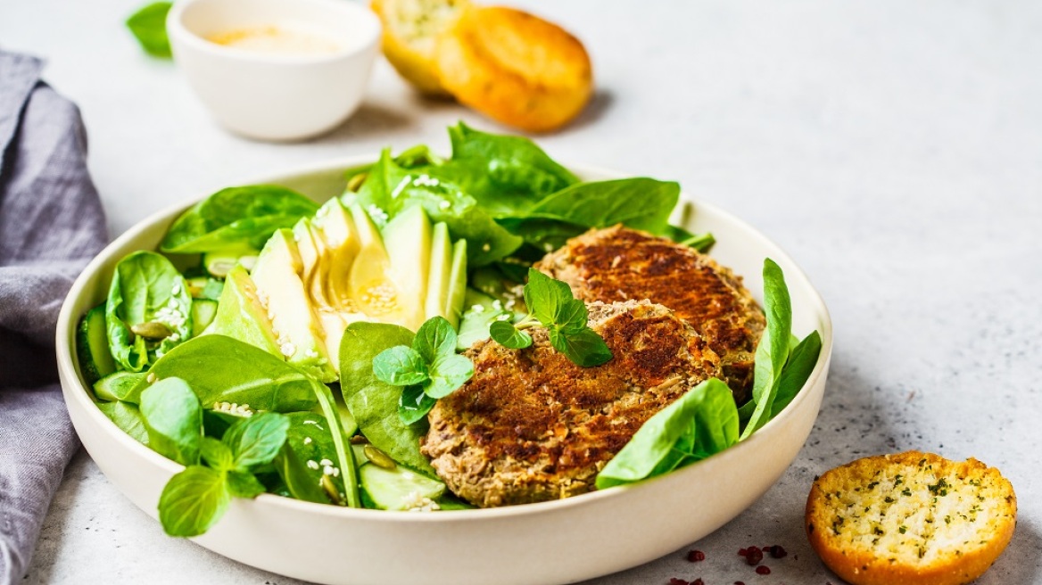 7 εύκολα συνοδευτικά για μπιφτέκια, εκτός από τηγανητές πατάτες