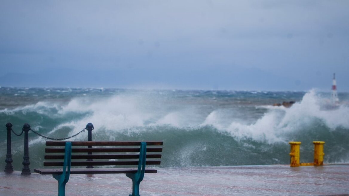Έκτακτο δελτίο καιρού: Καταιγίδες και χαλάζι στη βόρεια Ελλάδα - Δείτε χάρτες