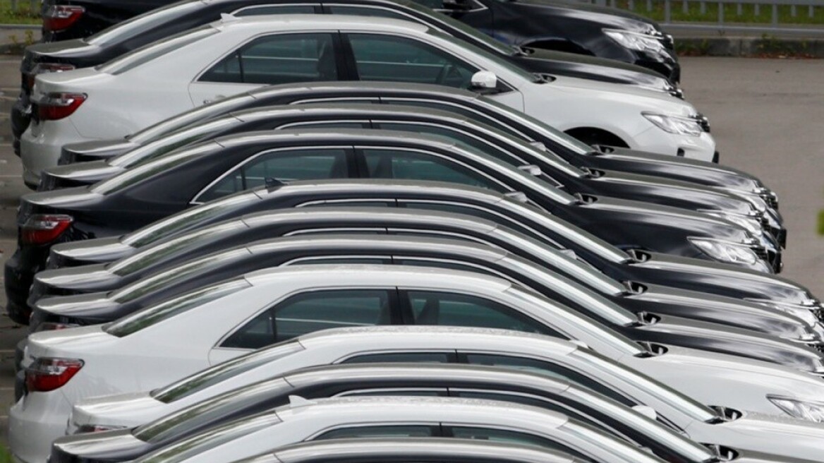 Τουρκία: Στα ύψη οι τιμές των αυτοκινήτων-"Μαύρη" τρύπα για τα έσοδα 