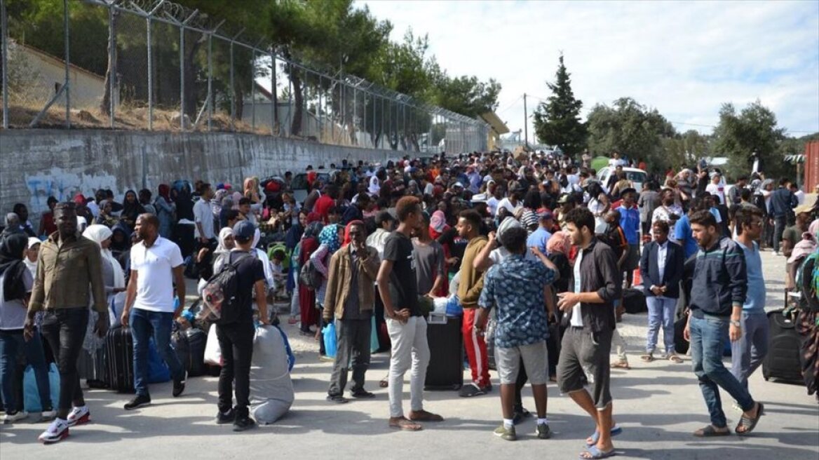 Κριτική ΕΕ στη Γερμανία: Υποκριτική η συζήτηση για τους πρόσφυγες 