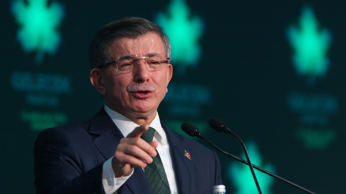 Νταβούτογλου: Ο Ερντογάν θέλει πόλεμο στην Ανατολική Μεσόγειο - Προτιμά την ισχύ από τη διπλωματία