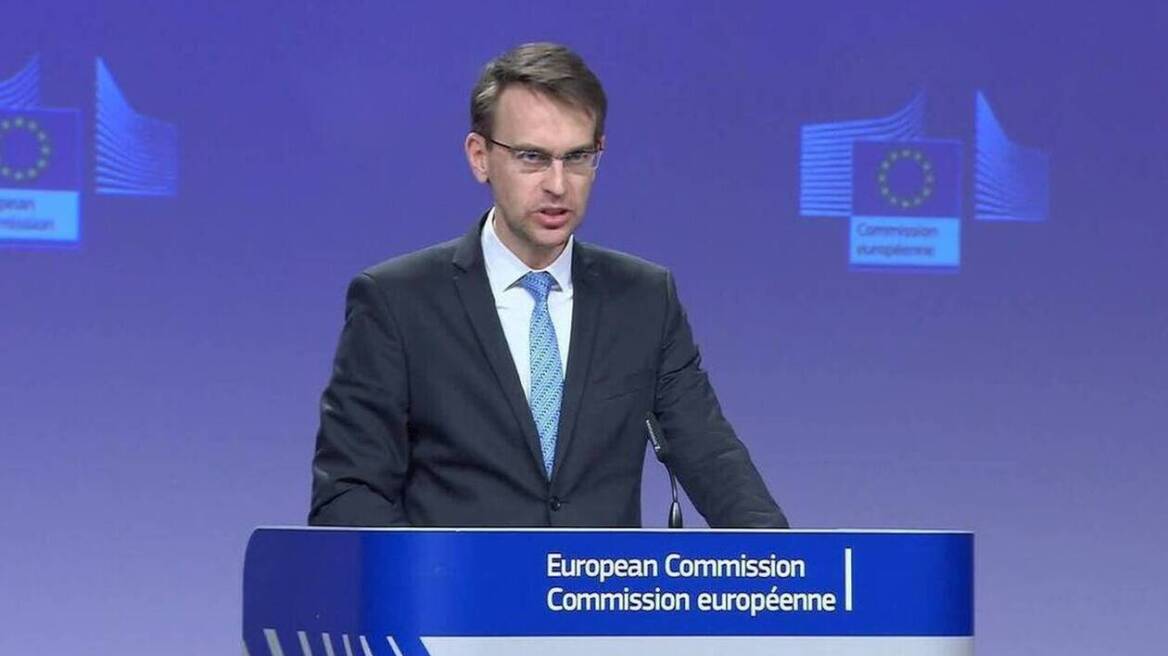 Κομισιόν: Έτοιμη να εξετάσει περαιτέρω κυρώσεις στη Λευκορωσία